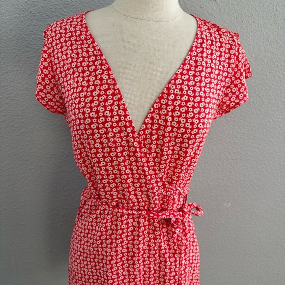 Aerie Floral wrap dress Size XS EUC - Picture 4 of 8